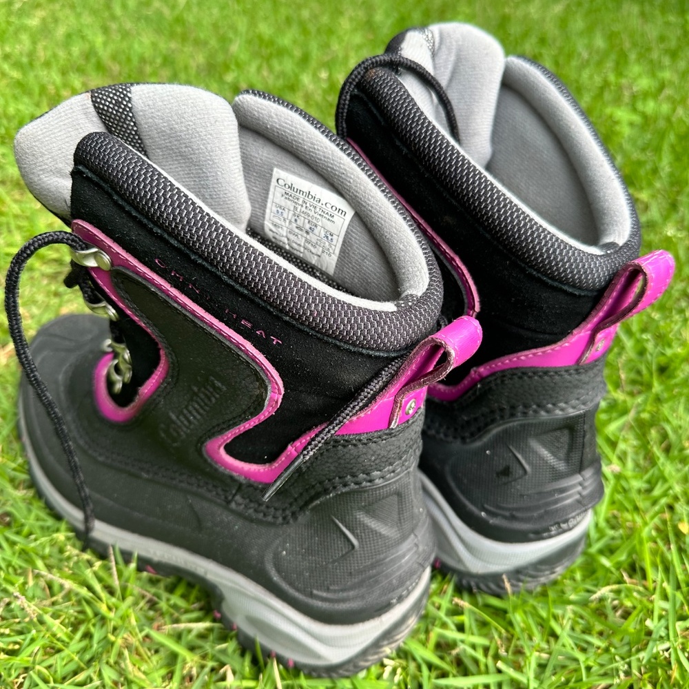 Women COLUMBIA Bugaboot Plus III Omni-Heat Black Pink Boots Size 9.5 - Picture 4 of 11